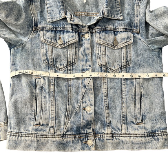 Free People We the Free Rumors Denim Jacket size medium EUC - Picture 8 of 11